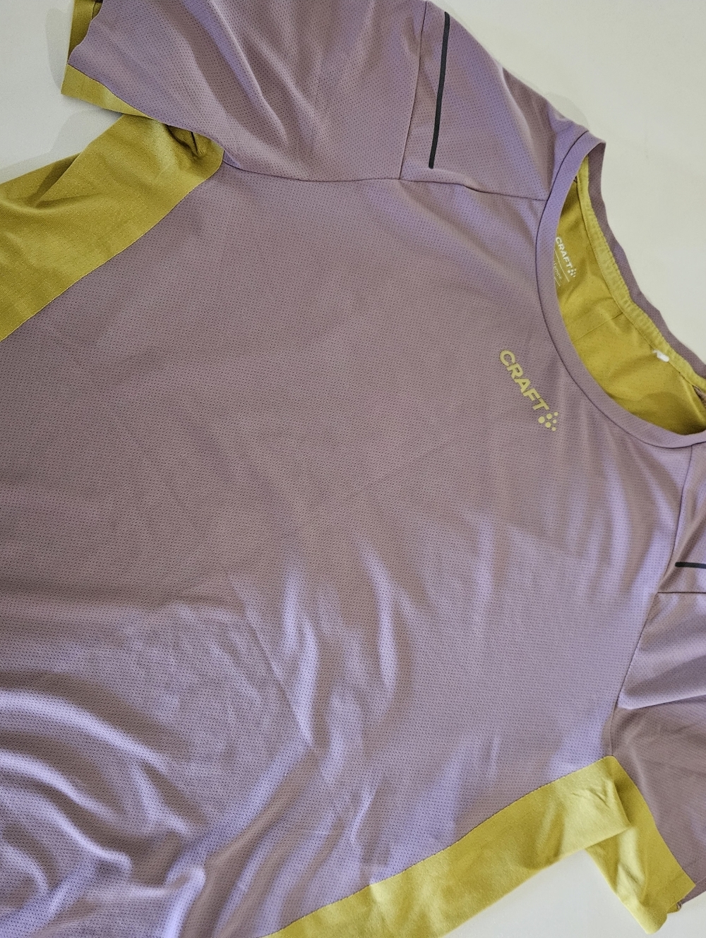 Craft Sportswear PRO Hypervent Running Tee - Women’s Large - Lavender/Mustard